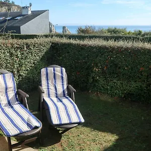 https://ferienwohnung-crozon-143s.inbrittany.com