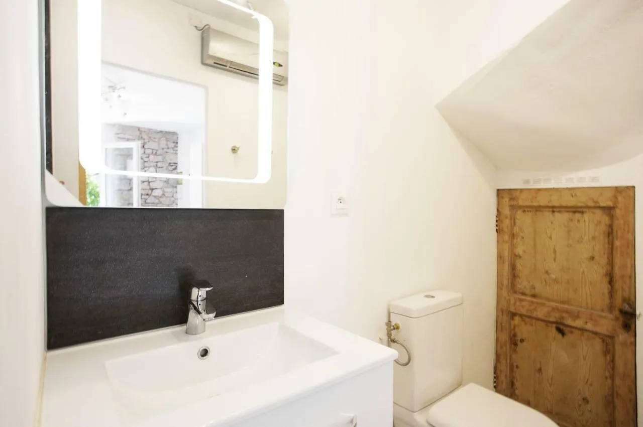 Daire Gregbnb - Studio Climatise - Terrasse & Parking Prive Toulon